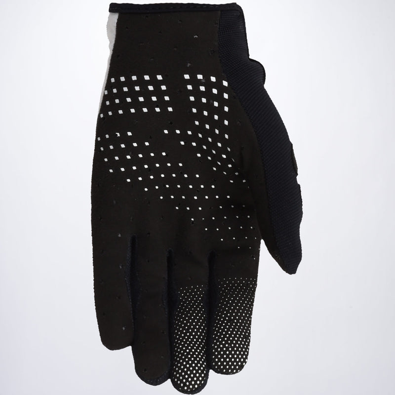 ClutchStrap_Glove_BlackWhite_203362-1001_Palm