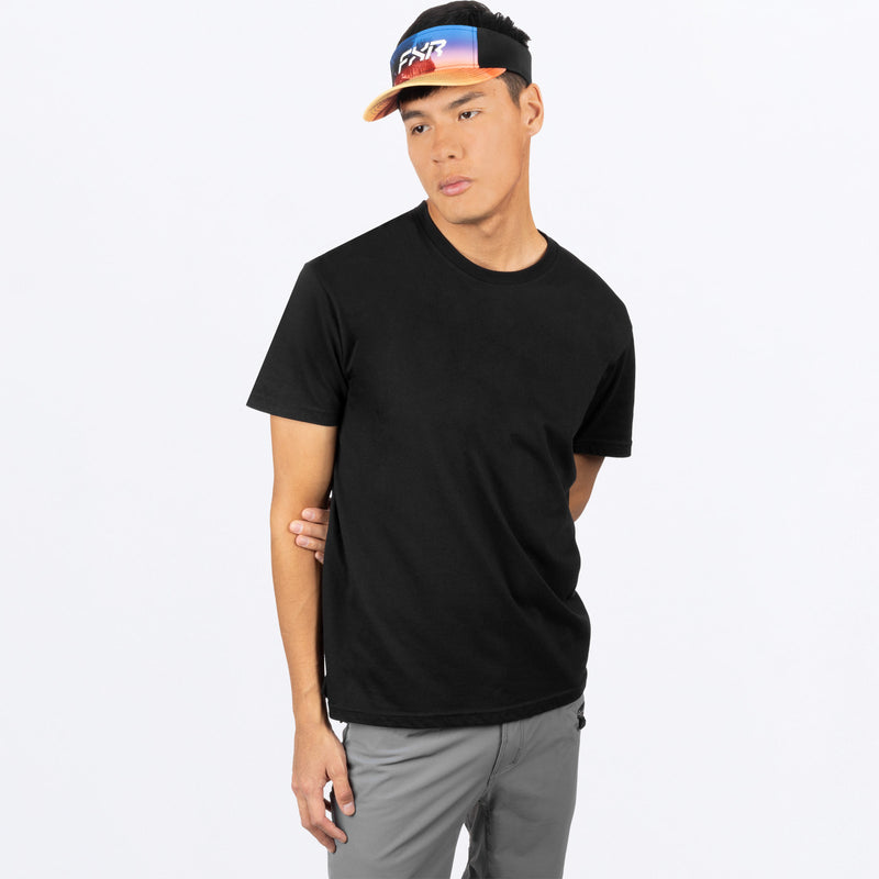 Attack_Visor_U_TropicalSunset_241942-_3141_Person